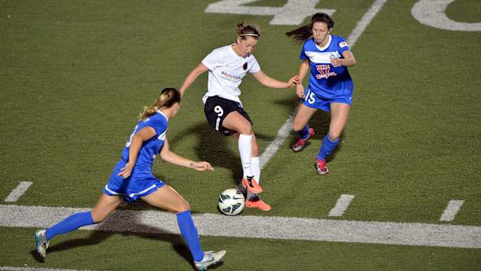 FC Kansas City plays Portland in 2013